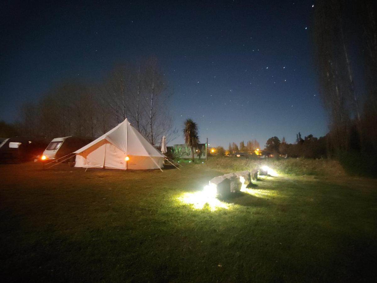 Waiau Motor Camp & Cabins エクステリア 写真