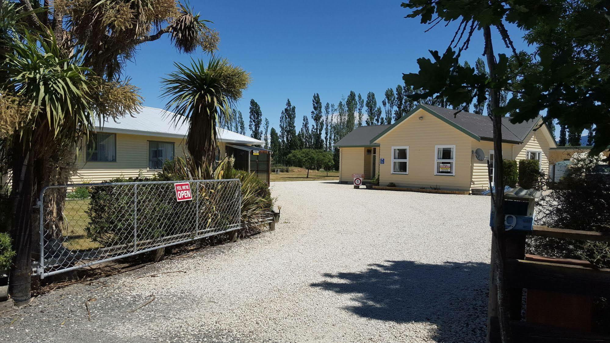 Waiau Motor Camp & Cabins エクステリア 写真