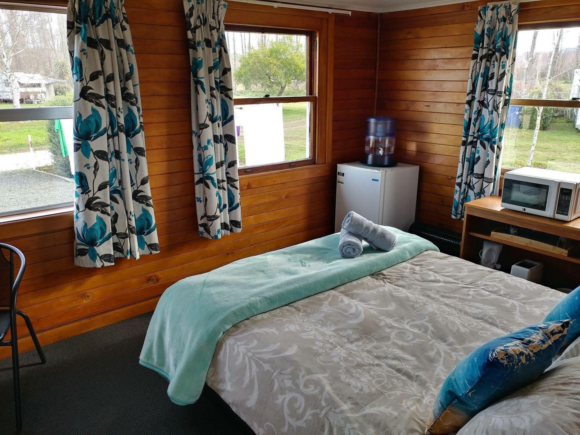 Waiau Motor Camp & Cabins エクステリア 写真