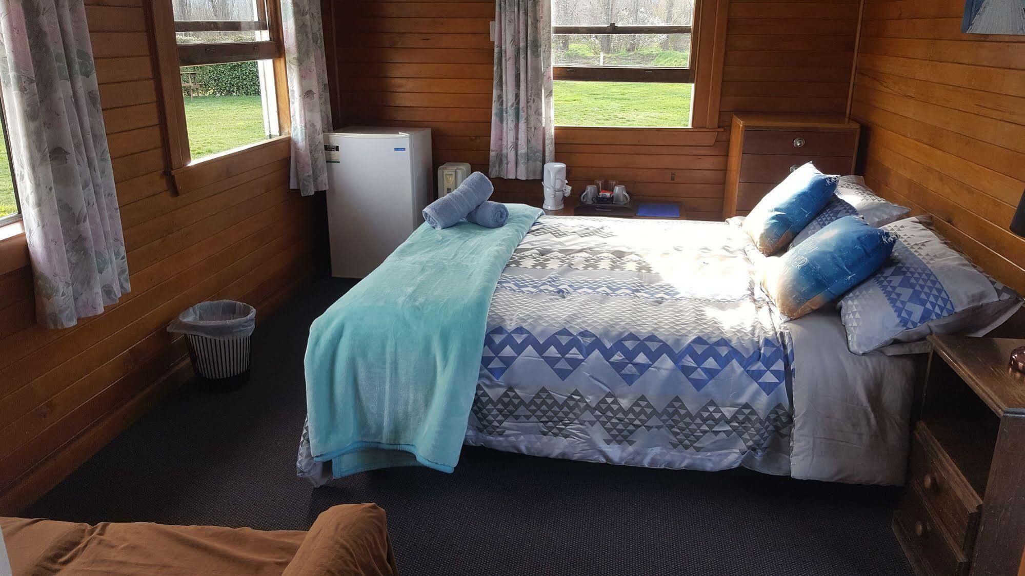 Waiau Motor Camp & Cabins エクステリア 写真
