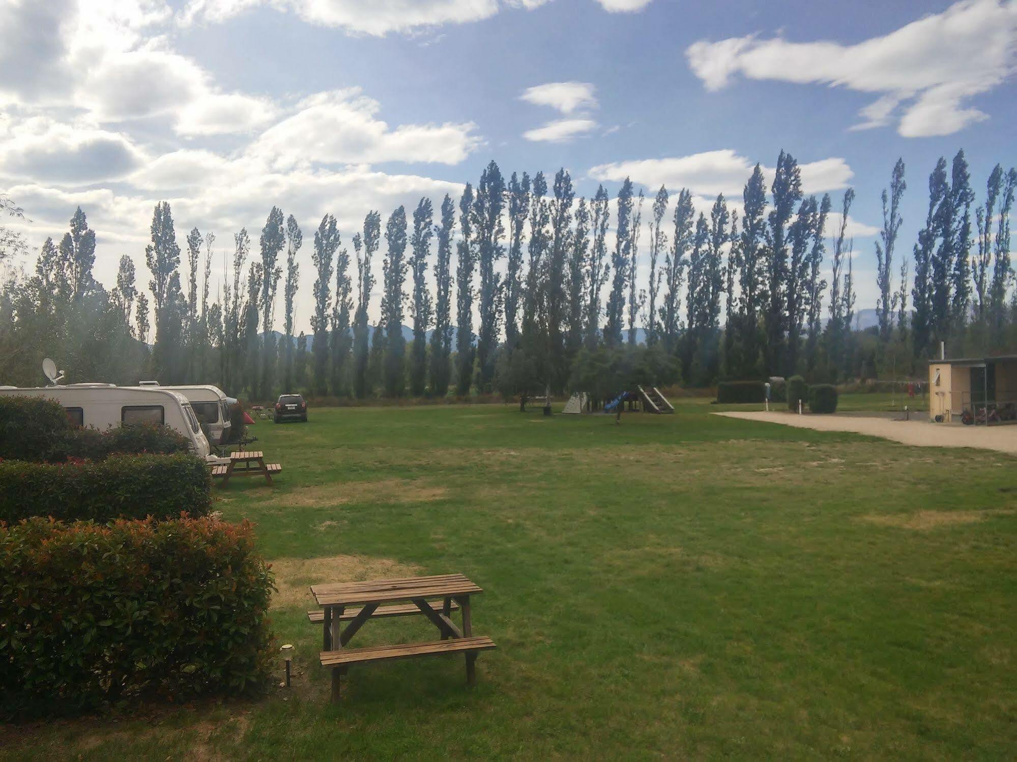 Waiau Motor Camp & Cabins エクステリア 写真